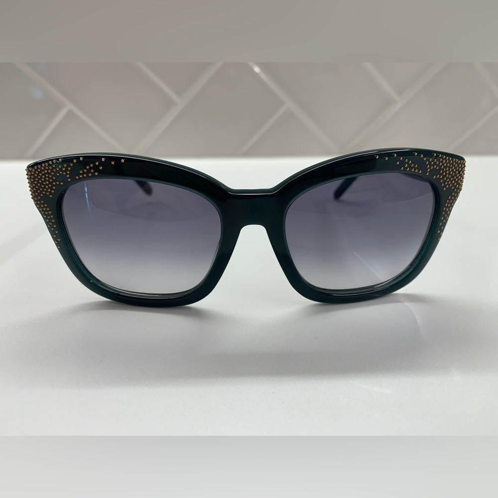 Emerald green and gold embellished Chloe sunnies.